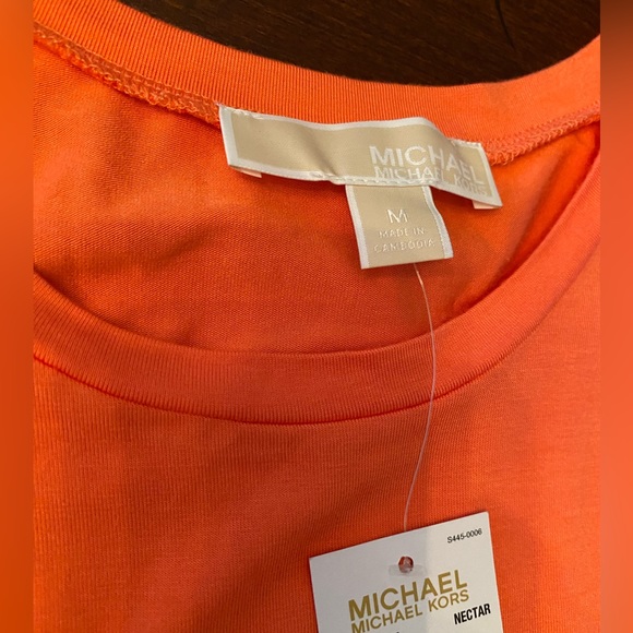 NWT! Michael Kors top. Size M - Picture 13 of 16
